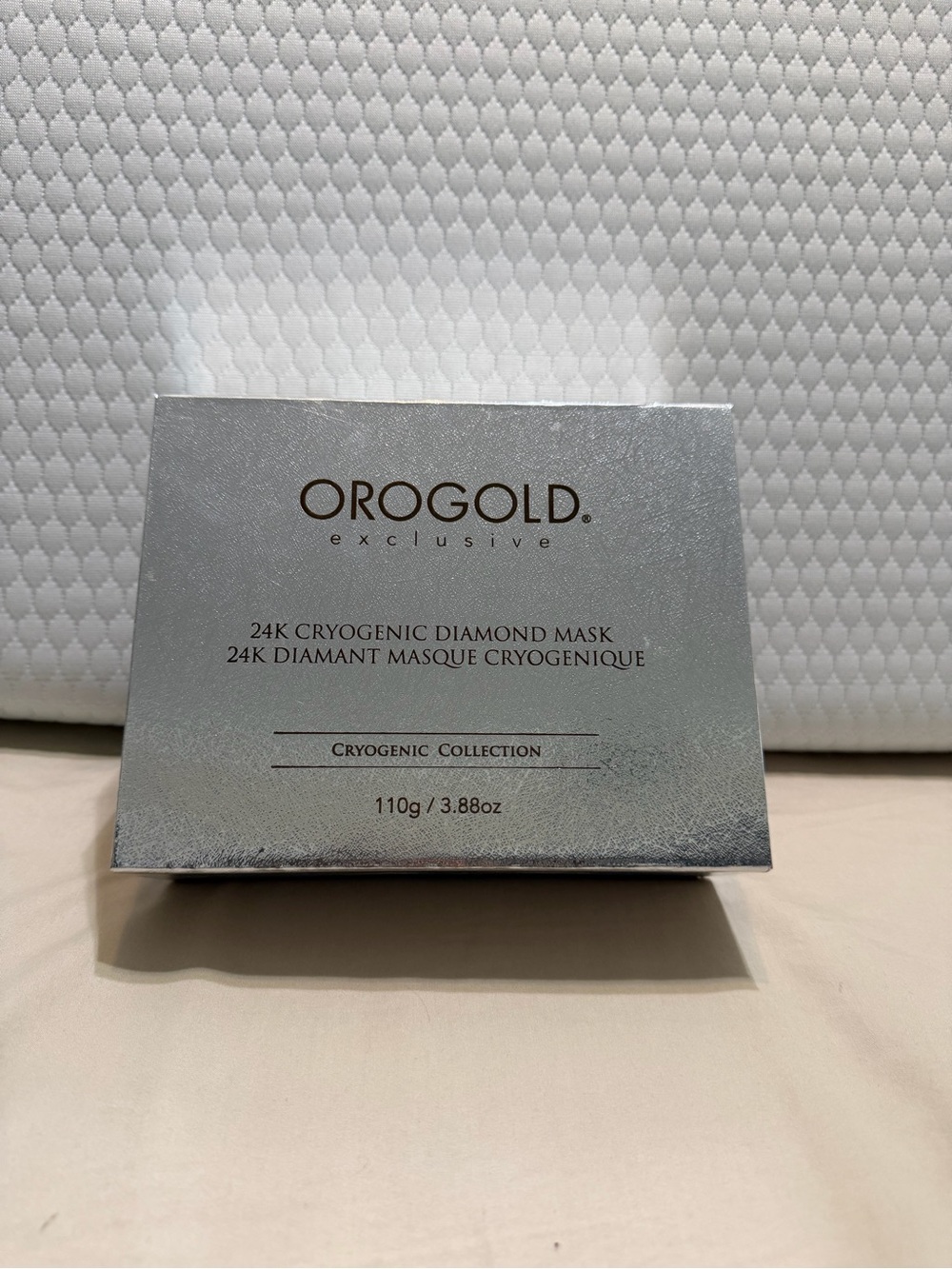 OROGOLD 24K Cryogenic Diamond Mask — Silver Radiance